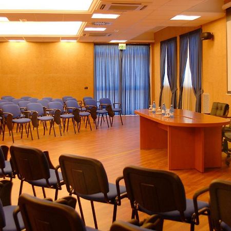 Hotel Castel Miramonti Selva Di Fasano Kültér fotó
